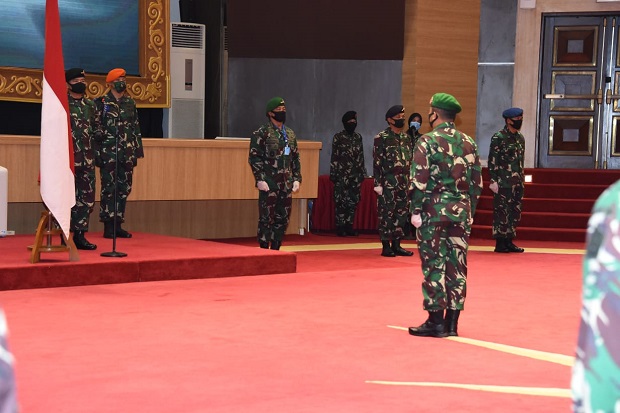 Panglima TNI Naikkan Pangkat 25 Perwira Tinggi AD, AL dan AU