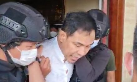 Munarman Ditangkap Densus 88, Diduga Terkait Baiat ISIS dan Temuan Bahan Peledak