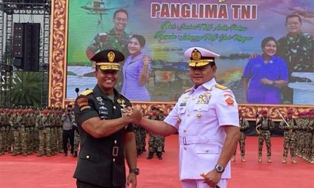 Sertijab Panglima TNI dari Jenderal Andika ke Laksamana Yudo di Mabes TNI